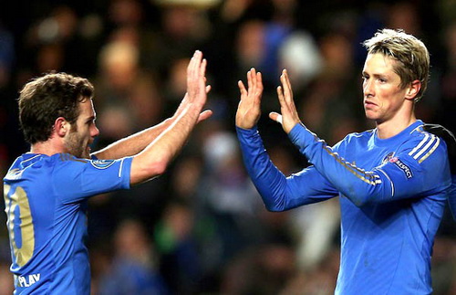 Chelsea thắng nhờ đội hình B: Mourinho lại nhức đầu vì Torres và Mata