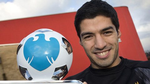 Suarez và Pellegrini xuất sắc nhất tháng 12