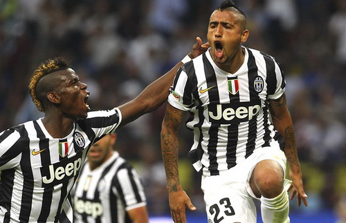 Juve bất ngờ “bật đèn xanh” vụ Vidal và Pogba