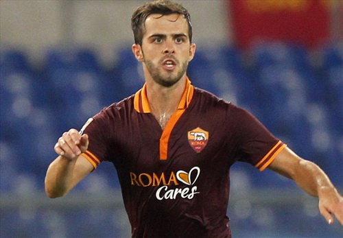 Barca tranh Miralem Pjanic với Paris Saint Germain