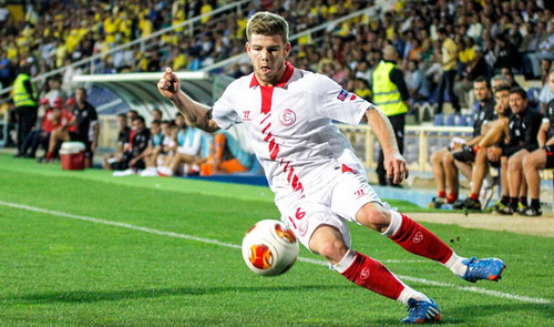 Đề phòng Clichy ra đi, ban lãnh đạo Man xanh ngắm nghía sao trẻ của Sevilla