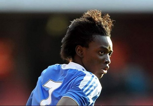 Chelsea có tân binh đầu tiên trong năm mới 2014