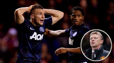 Moyes đã sai khi tin tưởng Cleverley