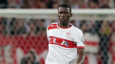 Vì Arsenal, sao trẻ Stuttgart đành phũ Man United