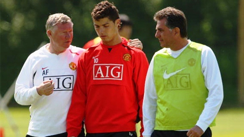 Hé mở chi tiết mới trong vụ chuyển nhượng kỷ lục của Ronaldo