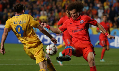 Khoản đầu tư kỷ lục của PSG vào một hậu vệ phát huy giá trị khi David Luiz chơi lăn xả, tạo tiền đề quan trọng để đội bóng chiến thắng