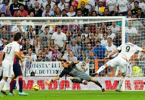 Benzema đã thi đấu chói sáng trong trận El Clasico