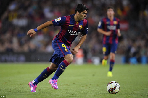 Luis Suarez sẽ thể hiện ra sao trong trận chính thức đầu tiên khoác áo Barca