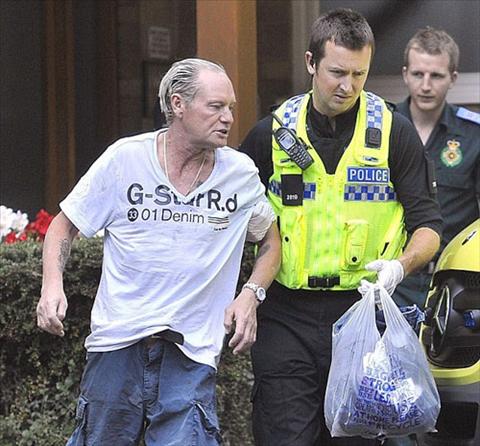 HLV Wenger ra tay cứu giúp huyền thoại bóng đá Anh Paul Gascoigne