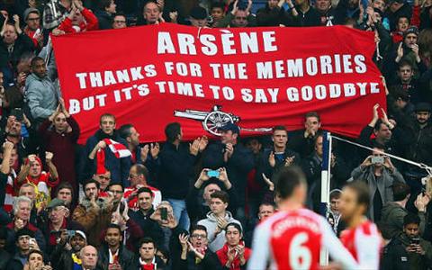Arsene Wenger bình thản trước áp lực đòi từ chức của CĐV Arsenal