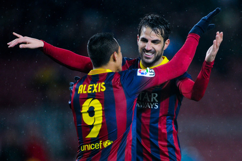 Barca: Trong nỗi nhớ Fabregas và Sanchez