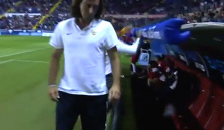 HLV điên tiết vì cầu thủ bỏ lỡ cơ hội ở La Liga