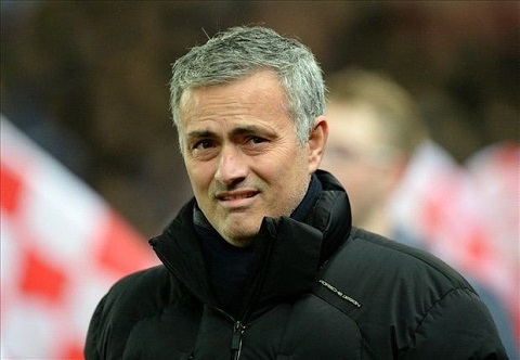 HLV Mourinho phan nan du Chelsea van dau bang Premier League hinh anh