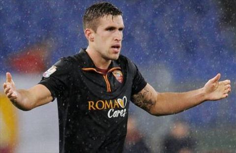 M.U chot xong vu Kevin Strootman voi gia 40 trieu euro hinh anh