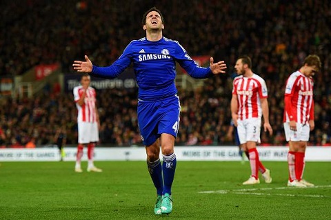 Phấn khích sau chiến thắng, Fabregas mơ tái ngộ Messi tại Chelsea