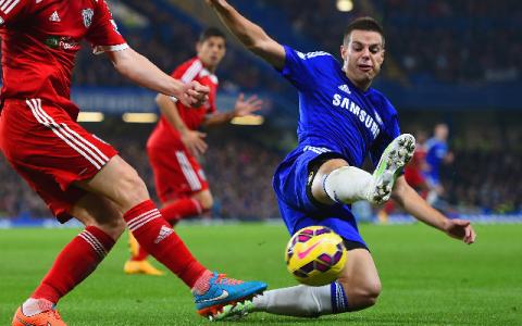 Real và Barca bày trận El Clasico trên thị trường chuyển nhượng