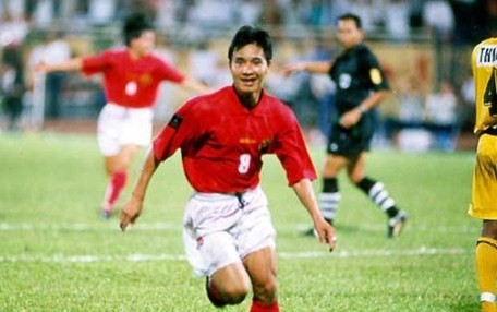 Viet Nam vs Malaysia 5 cuoc doi dau dang nho tai AFF Cup  hinh anh