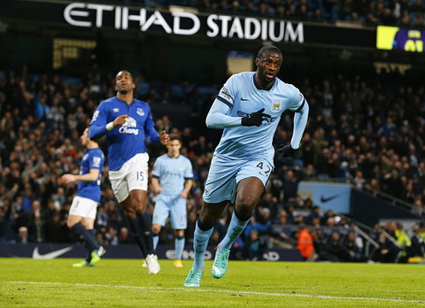 Yaya Toure tỏa sáng, Man City đánh bại Everton trong ngày không Aguero