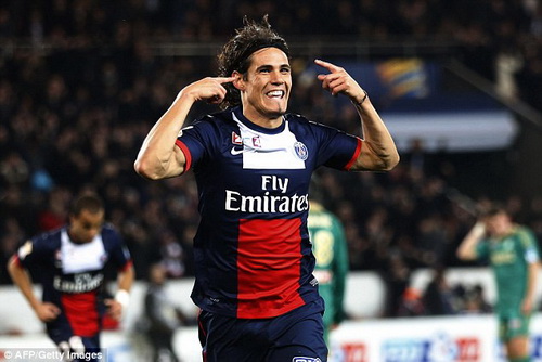 M.U đặt hàng mua máy ghi bàn Cavani