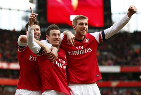 Arsenal: Mỗi ngày một ngôi sao…