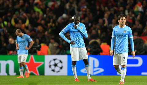 Man City thất bại: Vì không sờ được vào bóng?