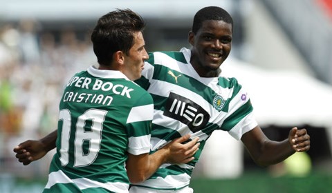 M.U gửi tuyển trạch viên đến xem giò cẳng William Carvalho