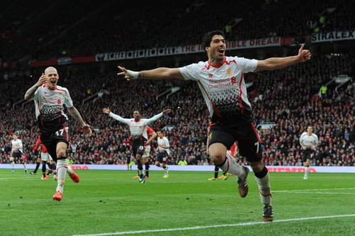 Man City gây sốc khi định “bắt cóc” Suarez