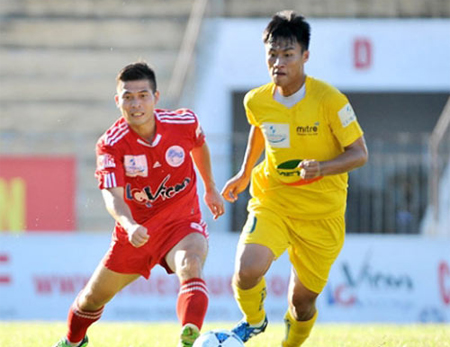 Mạc Hồng Quân bị Thanh Hóa chấm dứt hợp đồng