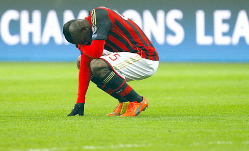 Khi Balotelli bị truyền thông bán đứng