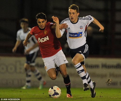 Đội trẻ thua sốc, M.U thảm bại trên các đấu trường