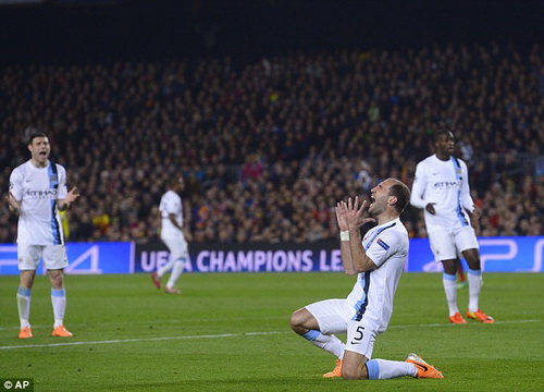 Man City đã thua vì đi sai ngay từ nước cờ đầu tiên