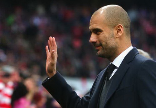 HLV Guardiola sửng sốt vì Bayern Munich vô địch sớm