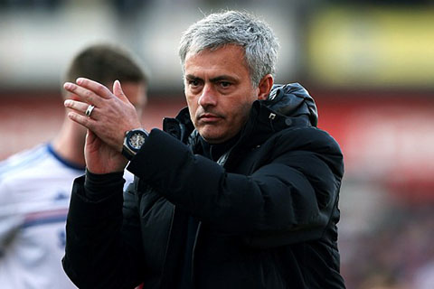 David Moyes thở phào: Đến Mourinho còn giương cờ trắng