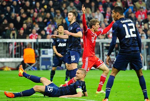 MU dính đòn knock-out: Thảm họa Munich!