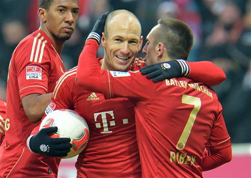 Pep Guardiola ủ mưu khoét mạnh vào yếu huyệt của M.U