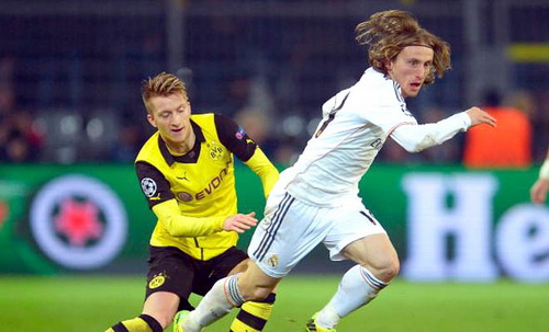 Real Madrid: Một trận chiến, hai bộ mặt Luka Modric