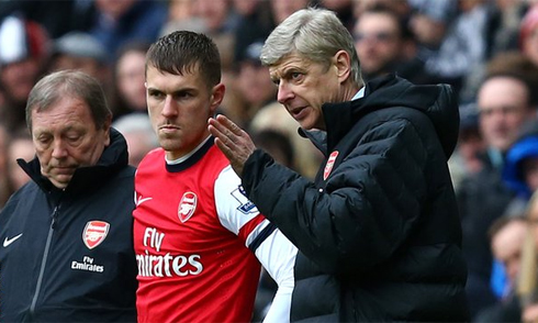 Bayern chèo kéo Ramsey