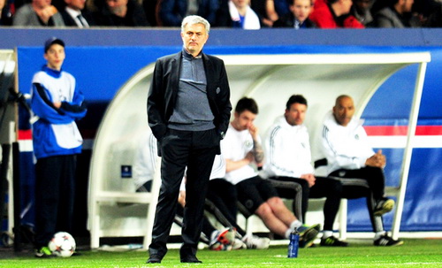 Jose Mourinho: Chết vì quá... thực dụng!