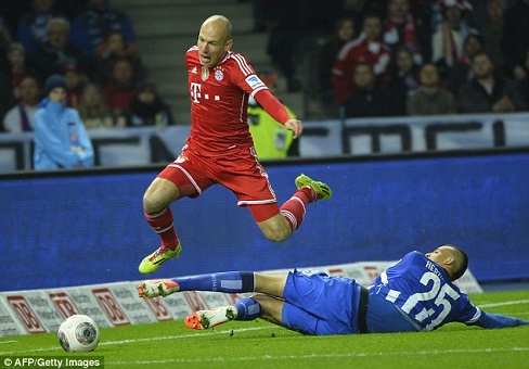 Man Utd đã yếu đuối, lại còn bị ám ảnh bởi kịch sỹ thiên tài