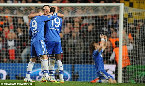 Chelsea lội ngược dòng thần kỳ: Ngựa nhỏ, ý chí vĩ đại