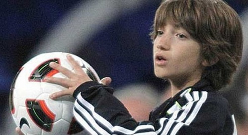 Chán Chelsea, Mourinho bé chính thức về Fulham