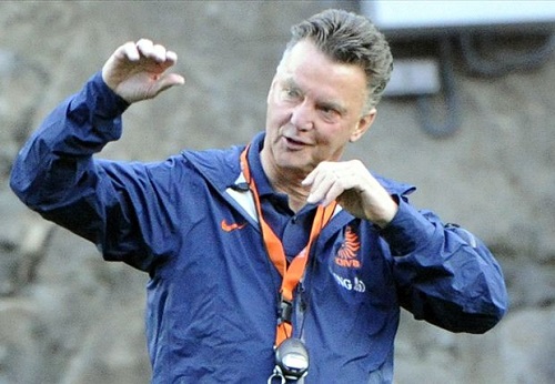 Bí mật huấn luyện của Louis van Gaal