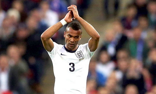 Ashley Cole từ giã sự nghiệp quốc tế: Mở đường cho Luke Shaw