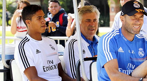 Raphael Varane: Định mệnh từ cuộc gọi bất ngờ của Zidane