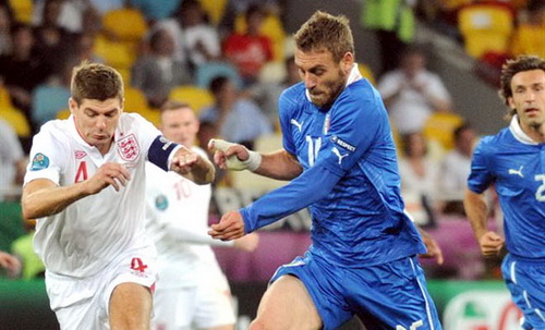 Steven Gerrard và Daniele De Rossi: Thua danh hiệu, thắng trái tim