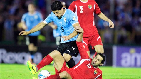 Không Suarez, Uruguay vẫn hạ Bắc Ireland