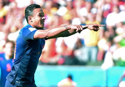 Man United vỡ mộng khi Depay gia hạn hợp đồng với PSV