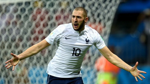 Karim Benzema “tuyệt vời” qua từng con số