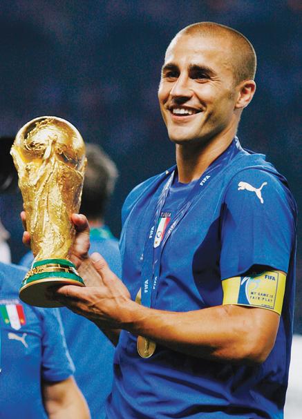 Fabio Cannavaro sẽ thay thế Prandelli dẫn dắt Italia?