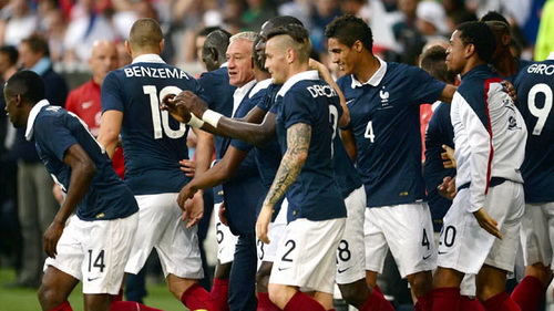 ĐT Pháp: Hỏa mù cho Didier Deschamps